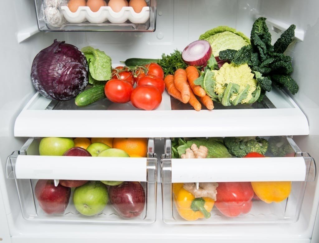 Ящик для овощей в холодильник