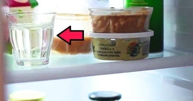 Для чего ставят стакан с содой в холодильник