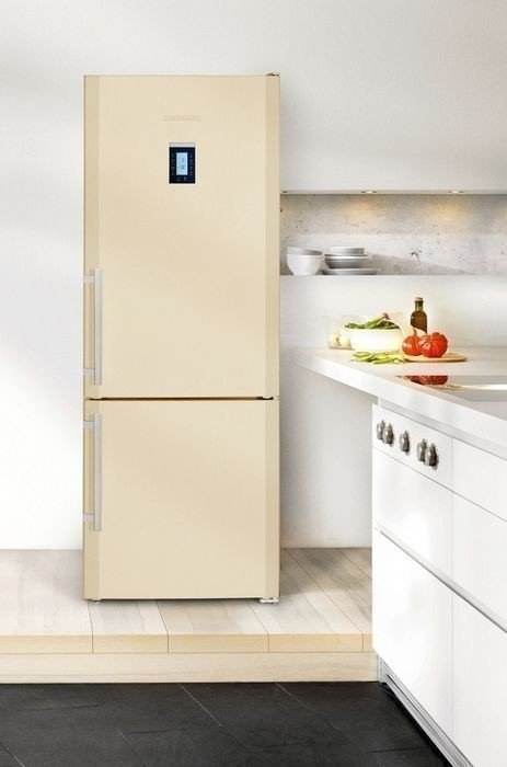 Бежевый холодильник в интерьере