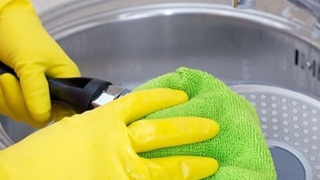 Как эффективно очистить сковороду от нагара, жира и ржавчины