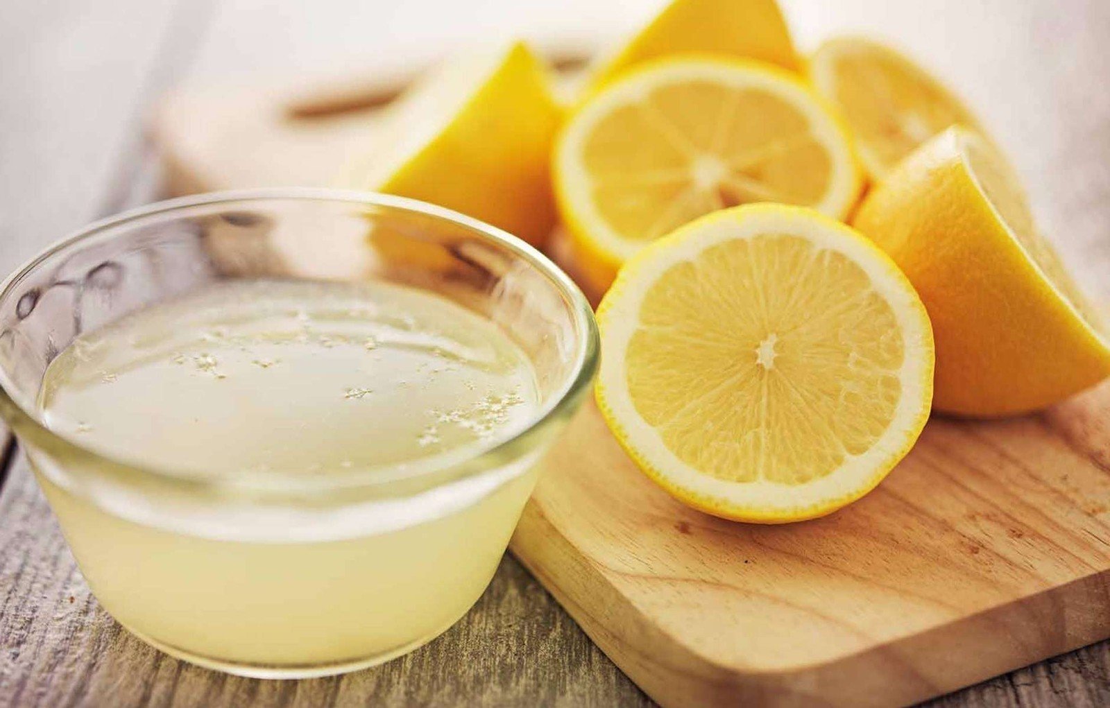 Лимонный сок понижает температуру