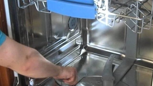 Исправление ошибки e25 в посудомоечной машине