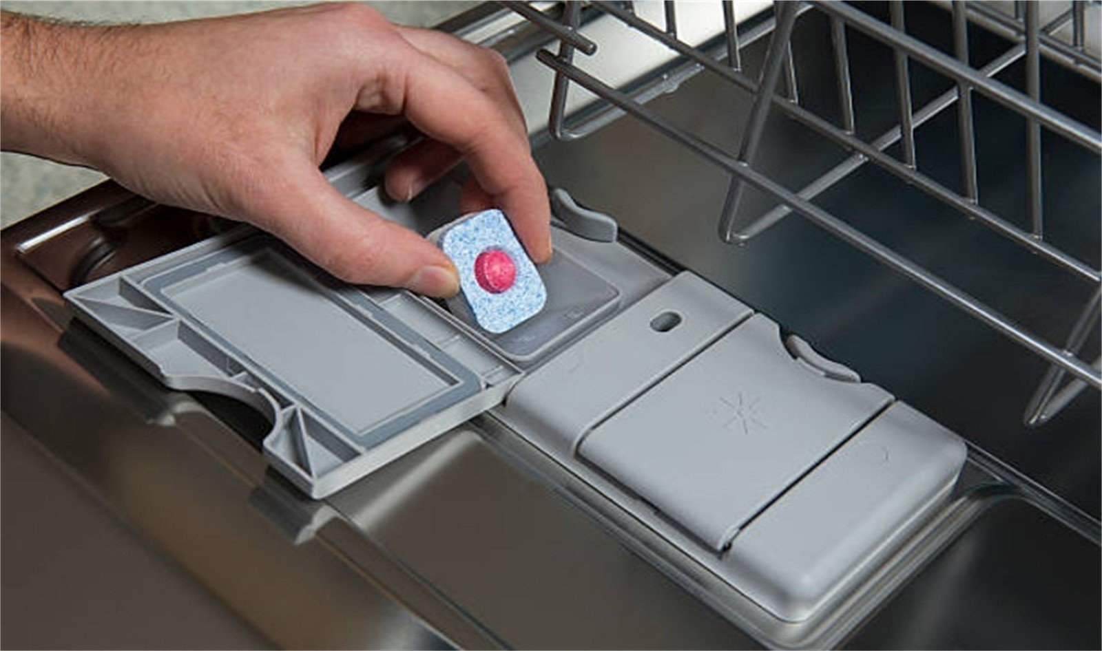 В посудомоечной машине не открывается отсек для моющего средства