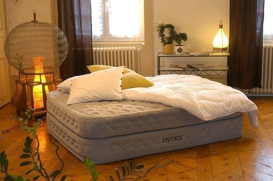 Надувная кровать intex deluxe frame bed