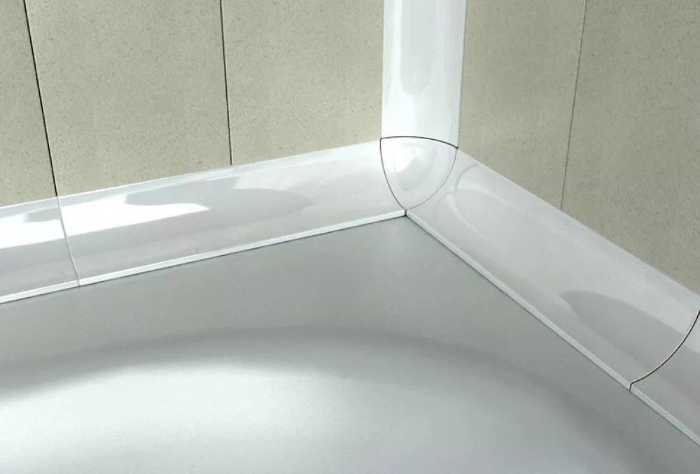 Керамический плинтус для ванной